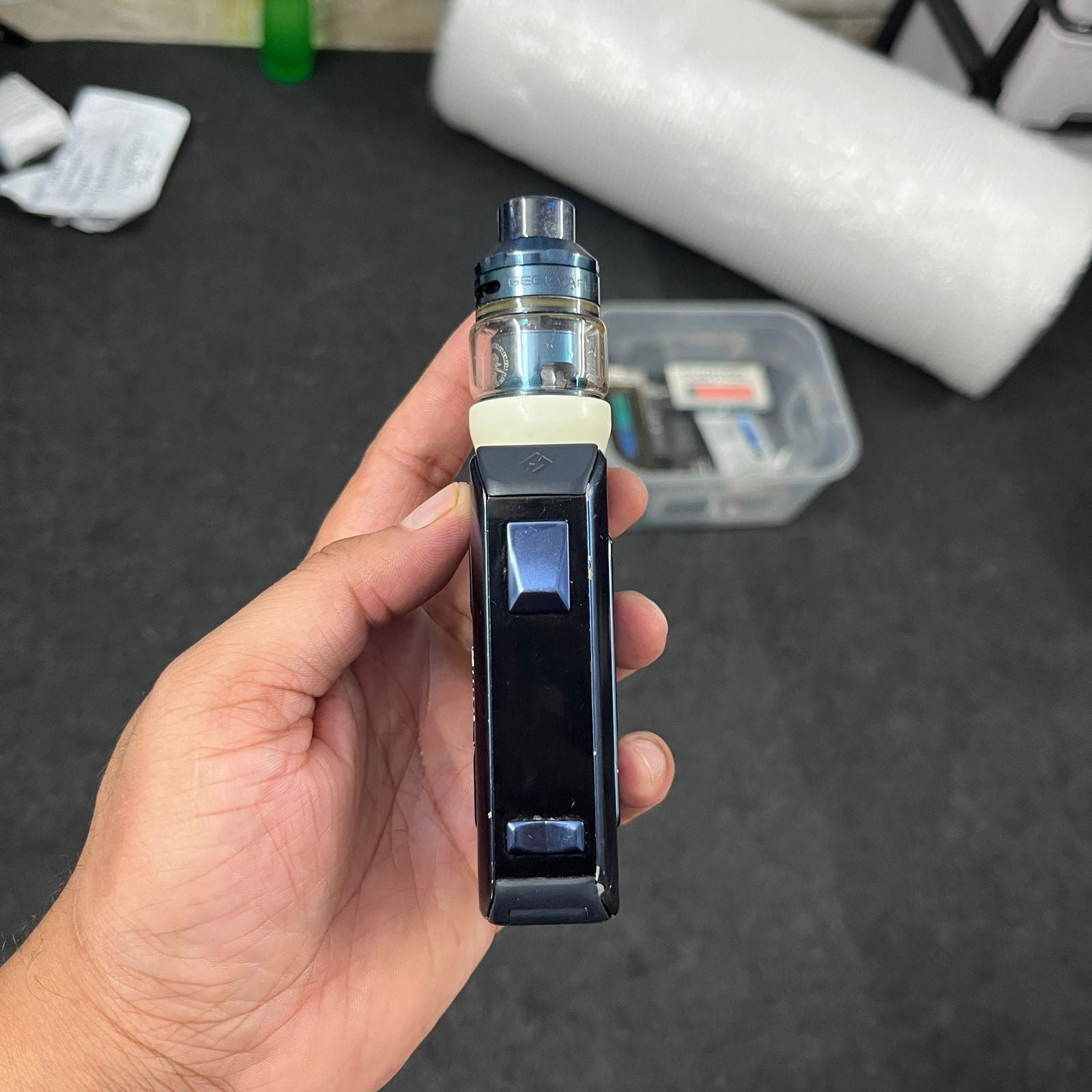 GeekVape L200 Aegis Legend 2 200W Starter Kit (Without Box)